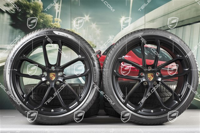 22-inch Cayenne Coupé GT summer wheel set, rims 10J x 22 ET48 + 11,5J x 22 ET52 + Pirelli P Zero summer tyres 285/35 R22 + 315/30 R22, with TPMS, black satin matt