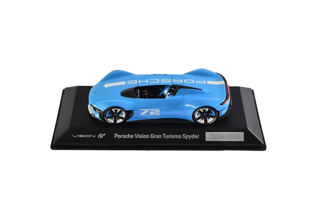 Porsche Vision Gran Turismo Spyder 1:43 model car