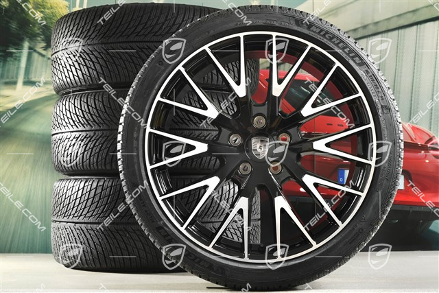 21" Panamera Exclusive Design Winterräder Satz, Felgen 9,5J x 21 ET71 + 10,5J x 21 ET71 + Michelin Pilot Alpin 5 Winterreifen 275/35 R21 + 315/30 R21, Schwarz Hochglanz