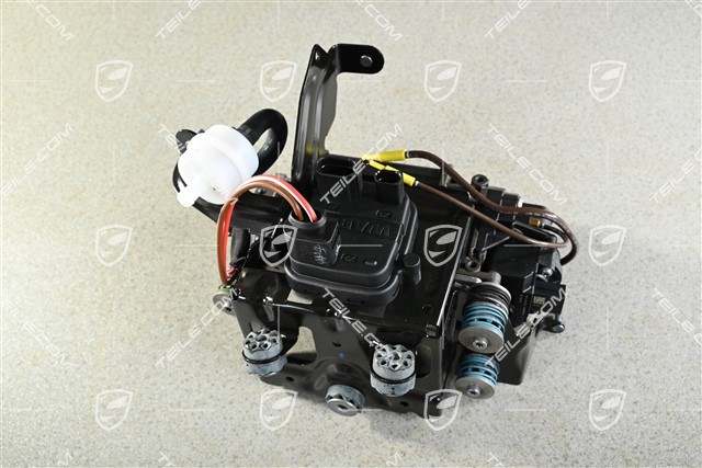 Compressor with bracket, air suspension with level control and height adjustment