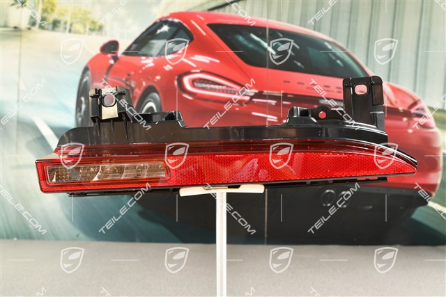 Reflex reflector, back-up / reverse light, R