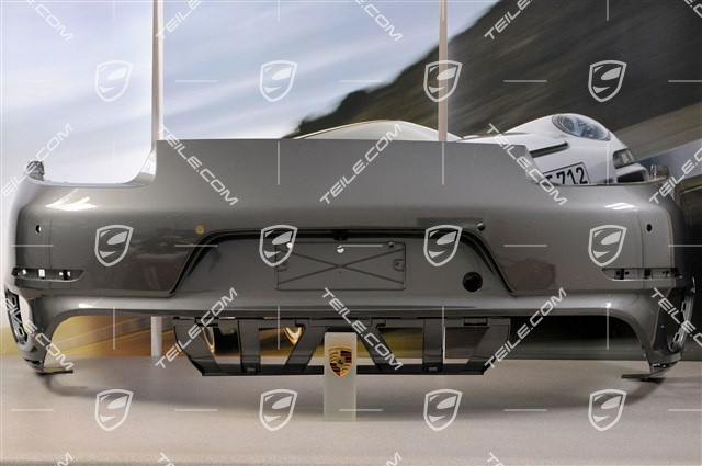 Rear bumper, ParkAssist and reversing camera Rear bumper, ParkAssist and reversing camera