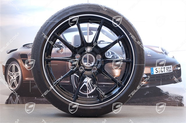 19" Boxster Spyder Sommerräder Satz, Sondermodell Black Ed., 10J x 19 ET42 + 8,5J x 19 ET55 + Michelin Reifen, ca. 1.500 Km