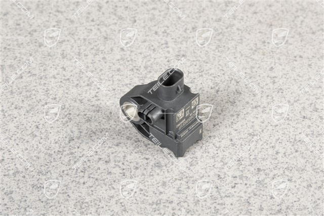 Pedestrian protection front sensor, centre