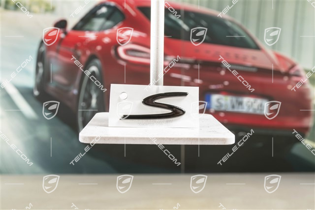 Schriftzug "S", Schwarz