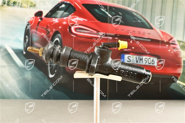 Clutch master cylinder