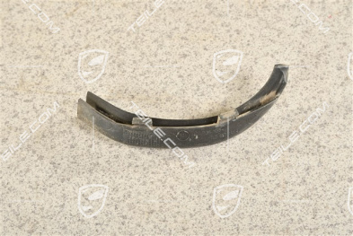 Rear door trim / protective moulding seal, L