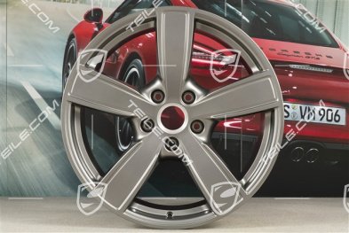 20" Komplet felg Cayenne Sport Classic Komfort, 9J x 20 ET50 + 10,5J x 20 ET64, Platinum półmat satyna