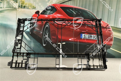Hybrid, Retaining frame