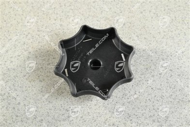 Spare wheel fastening part handle