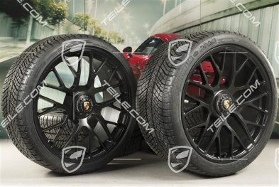 20" Turbo S Zentralverschluss Winterräder Satz für Turbo S / GTS, Felgen 8,5J x 20 ET51 + 11J x 20 ET59 + NEUE Michelin Pilot Alpin PA4 N1 Winterreifen 245/35 R20+295/30 R20, RDK-Sensoren, schwarz seidenmatt