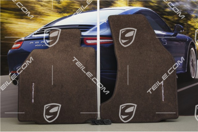 Fußmatten-Satz 2-teilig, nur für Cabrio Modelle mit BOSE Surround Sound-System, cocoa (braun)