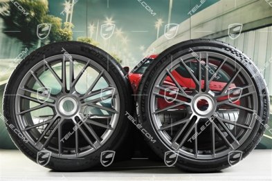 21-inch Panamera Turbo S Summer wheel set, with central locking, rims 9,5J x 21 ET71 + 11,5J x 21 ET69 + Michelin Pilot Sport S5 summer tyres 275/35 R21 + 325/30 R21, dark silver