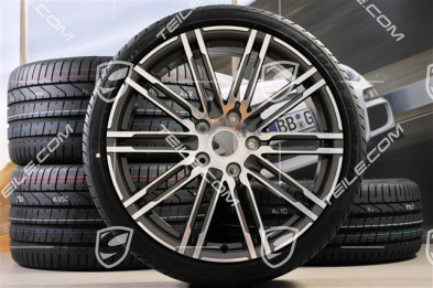 20-inch Turbo III summer wheel set, 8,5J x 20 ET51 + 11J x 20 ET70, tyres 245/35 ZR20 + 295/30 ZR20, with TPM