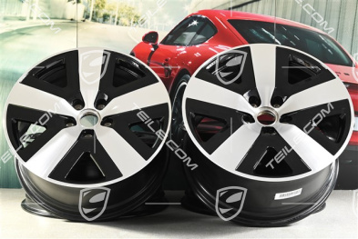 20" Cayenne Basis Aero Felgensatz, 10,5J x 20 ET55 + 9J x 20 ET50, schwarz hochglanz