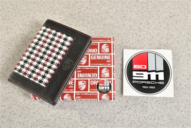 "60Y 911" Vehicle registration case "60 Years of 911", in a houndstooth pattern, with an embossed Porsche Crest