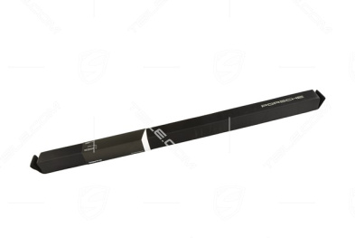 Flexible luggage fastener