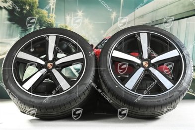 22" Sommerräder Cayenne Exclusive Design Sport, Felgen 10J x 22 ET48 +11,5J x 22 ET61 + Pirelli Sommerreifen 285/40 R22 + 315/35 R22, schwarz hochglanz, aus Neuwagen / ca. 30 Km, DOT/Bj. 2025