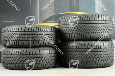 19-inch Carrera winter wheel set, 8,5J x 19 ET54 + 11J x 19 ET69, Continental winter tyres 235/40 R19 + 285/35 R19, with TPMS