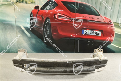 Coupe, Belka przedniego zderzaka z absorberem