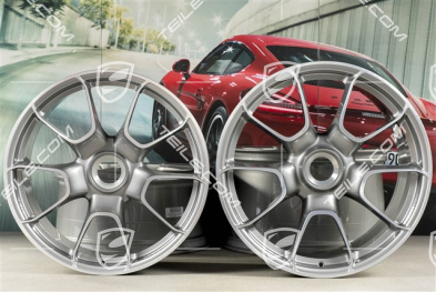 20"+21" komplet felg Turbo S Exclusive Design, 9,5J x 20 ET44 + 12J x 21 ET70, platynowy srebrny