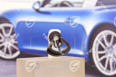 Windscreen / windshield spacer, eccentric