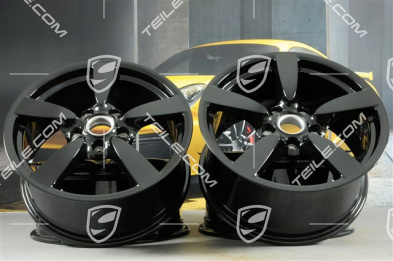 18-inch Cayman S wheel set, 8J x 18 x ET57 + 9J x 18 x ET43, black high gloss
