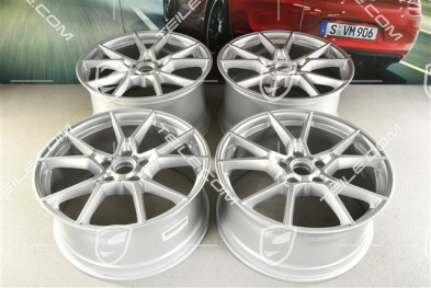 20-inch Cayenne S wheel rim set, 10,5J x 20 ET64 + 9J x 20 ET50