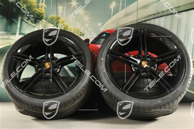 21" koła letnie Mission E Design, komplet, felgi 9,5J x 21 ET60 + 11,5J x 21 ET66 + opony letnie Goodyear 265/35 R21 + 305/30 R21, czarny wysoki połysk