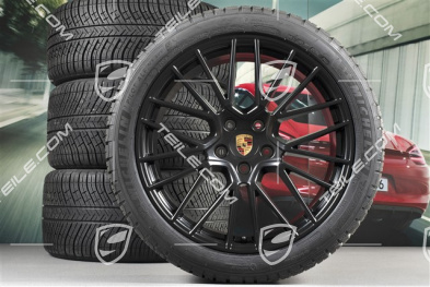 21-inch Cayenne RS Spyder winter wheel set, rims 9,5J x 21 ET46 + 11,0J x 21 ET58 + Michelin winter tyres 275/40 R21 + 305/35 R21, with TPMS, black satin matt