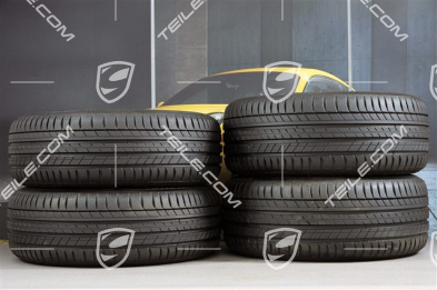 18-inch "Macan S" summer wheel set, rims 8J x 18 ET21 + 9J x 18 ET21, Michelin Latitude Sport tyres 235/60 ZR 18 + 255/55 ZR 18, with TPMS