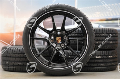 20-inch Carrera S (III) summer wheel set, 8J x 20 ET57 + 9,5J x 20 ET45 + NEW Pirelli tyres 235/35 ZR20 + 265/35 ZR20, rims star in black (glossy), with TPMS