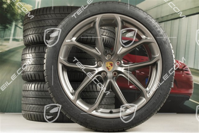 21" GT Design Sommerräder, Felgen 9,5J x 21 ET27 + 10J x 21 ET19 + Michelin Sommerreifen 265/40 R21 + 295/35 R21, platinum seidenmatt, mit RDK-Sensoren